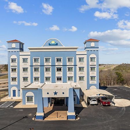 Days Inn By Wyndham Salado Exterior foto